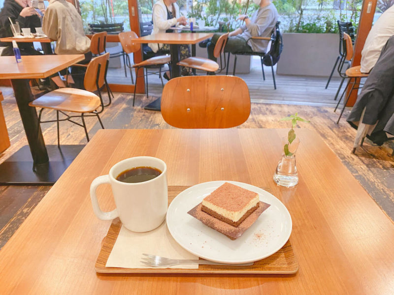 穴場 福岡で勉強できる場所11選 長居できるおすすめカフェはどこ 天神博多駅近く土日でも空いてる Fukuokab フクビー
